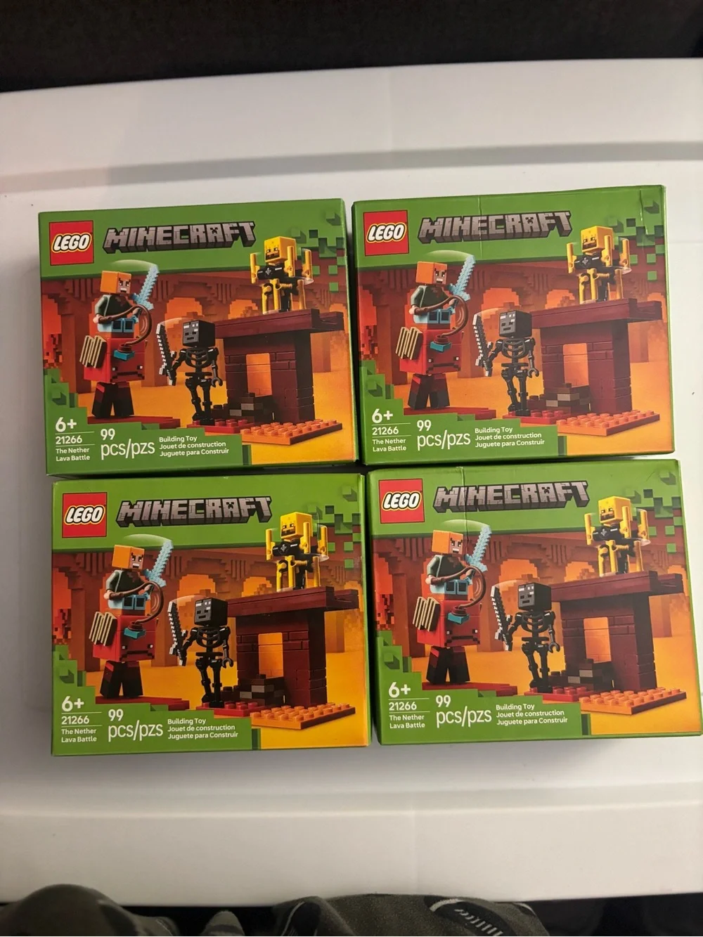 LEGO Minecraft The Nether Lava Battle Building Set - Red/Yellow